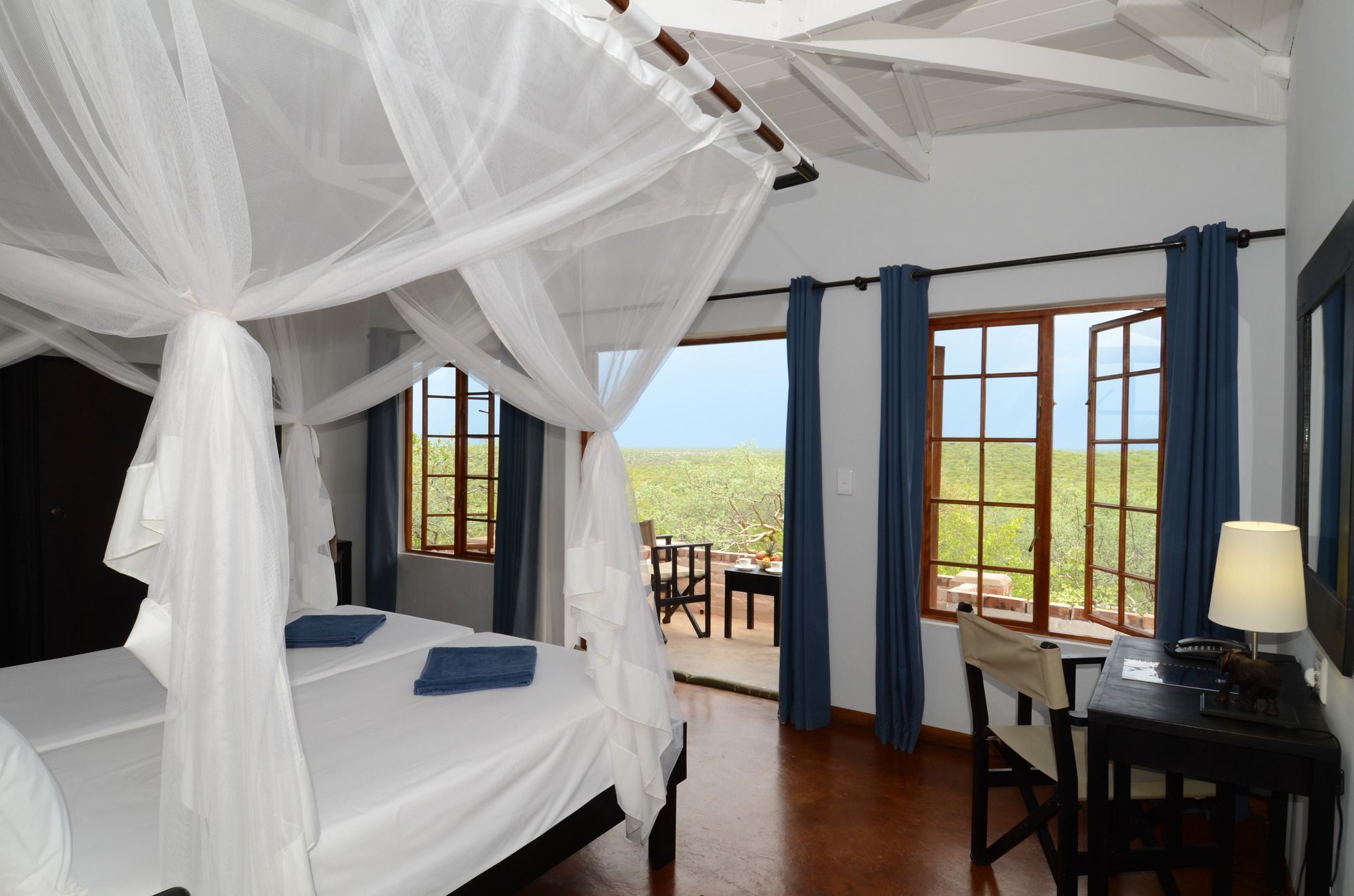 אוקאוקוג'ו Gondwana Etosha Safari Lodge מראה חיצוני תמונה