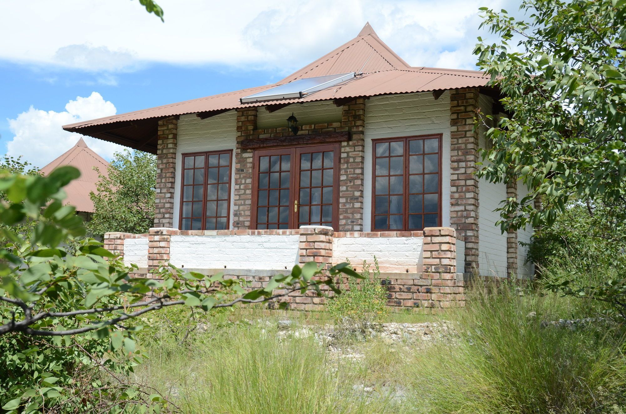 אוקאוקוג'ו Gondwana Etosha Safari Lodge מראה חיצוני תמונה